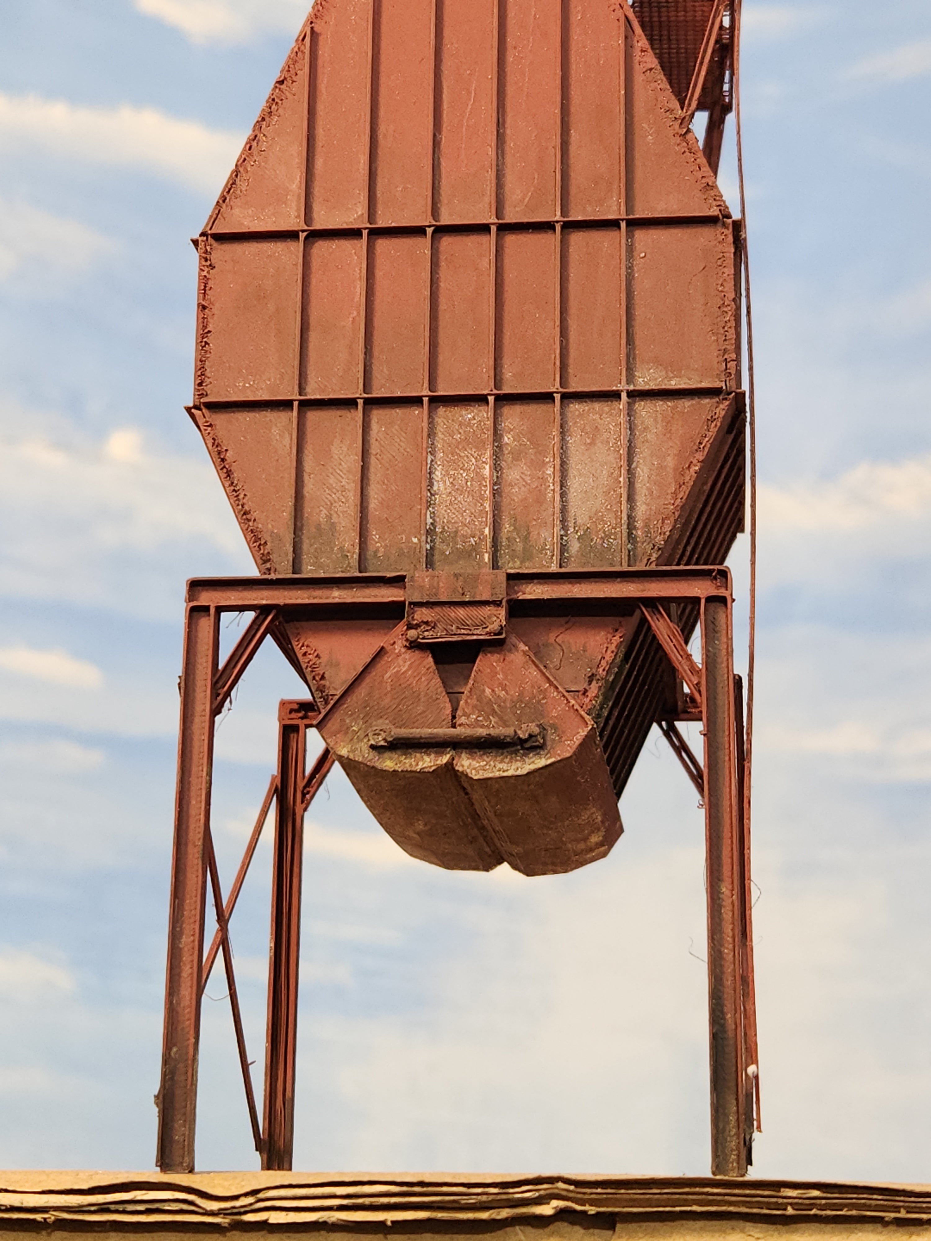 Chip Bin Unit A-3, 1:87