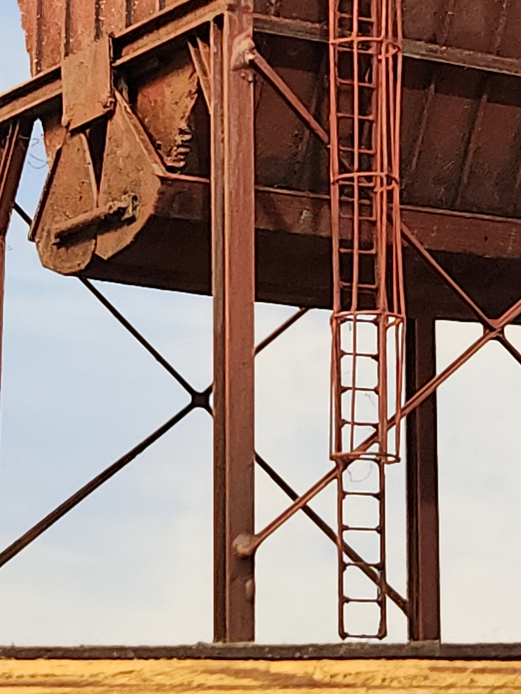 Chip Bin Unit A-4, 1:87