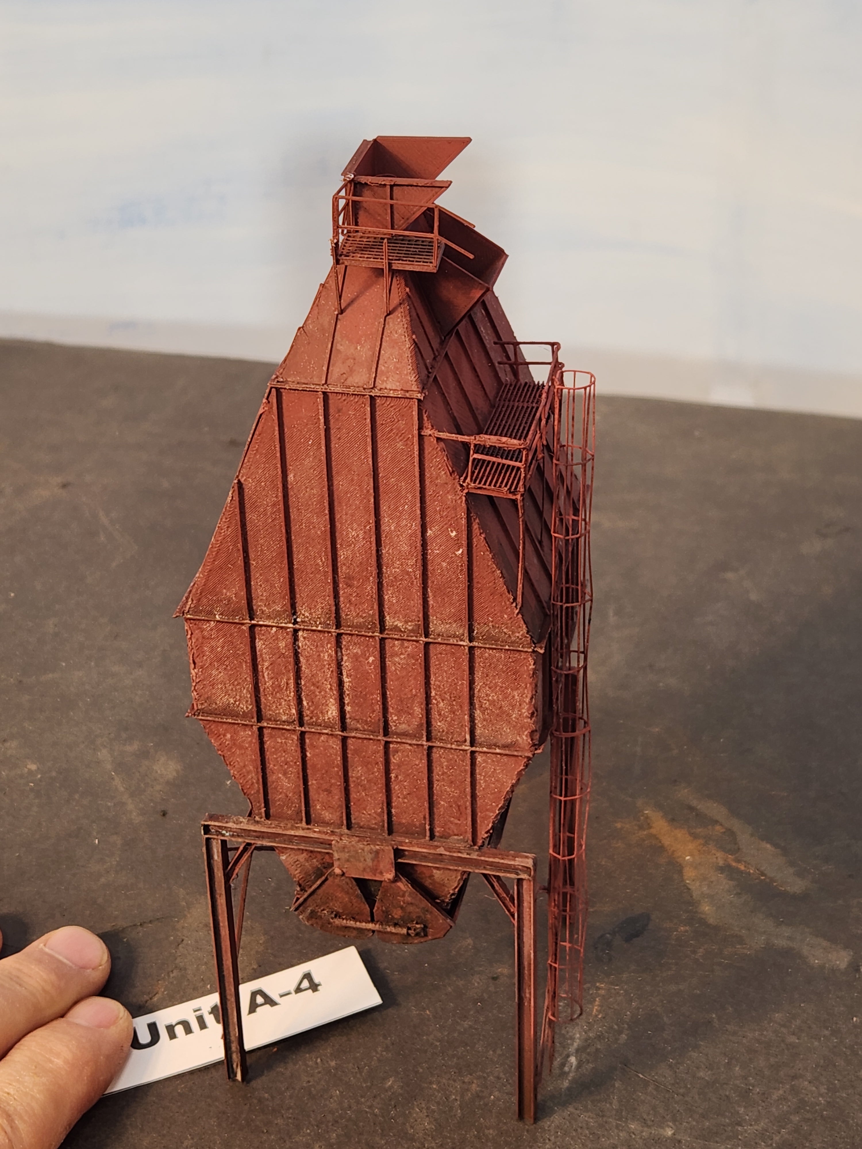 Chip Bin Unit A-4, 1:87