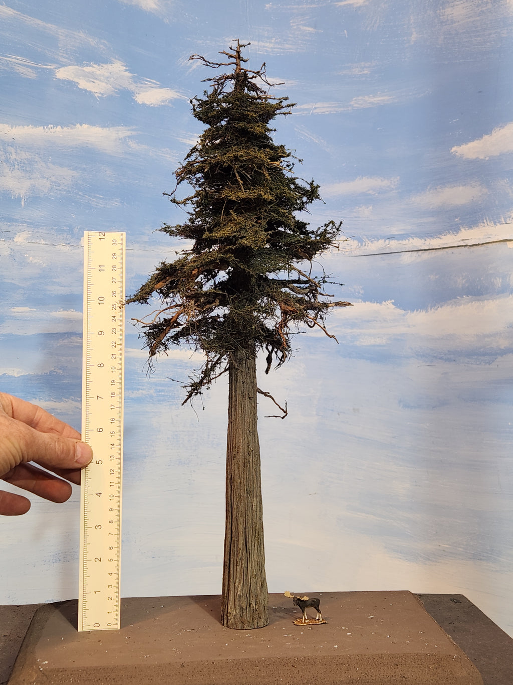 18 Inch Medium Detail Fir Tree