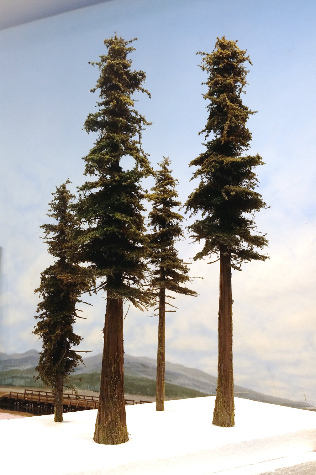20 Inch Medium Detail Fir Tree