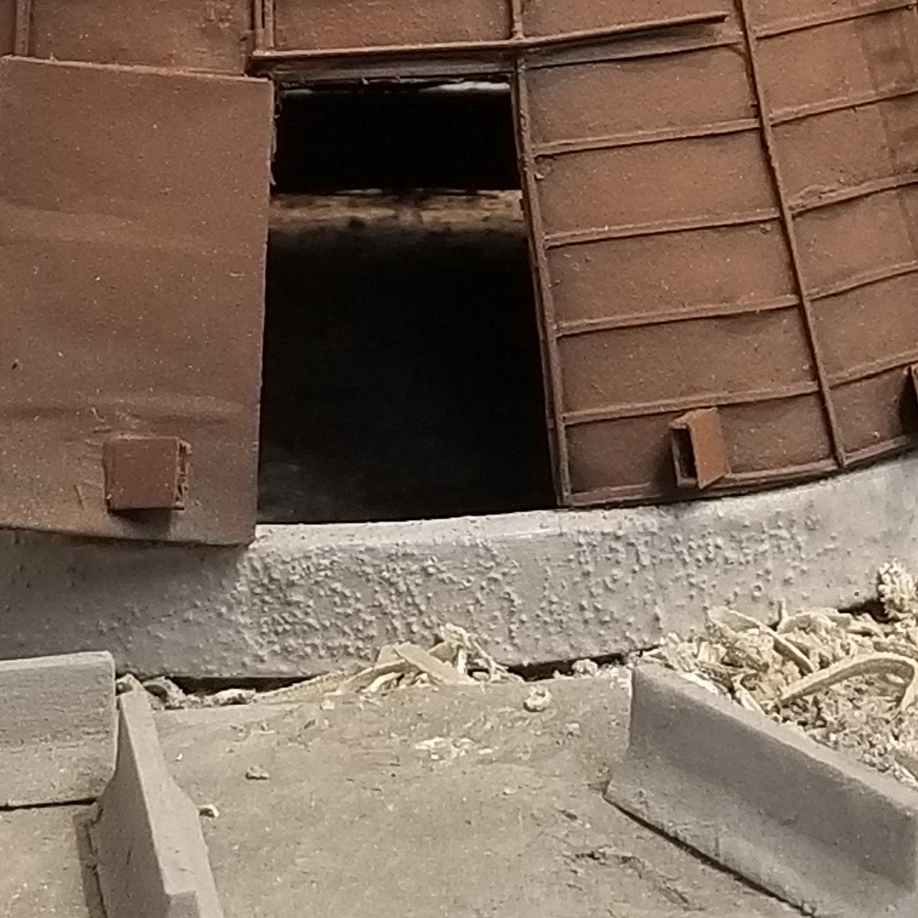 Perimeter Foundation - Fits Full-Size HO Burner