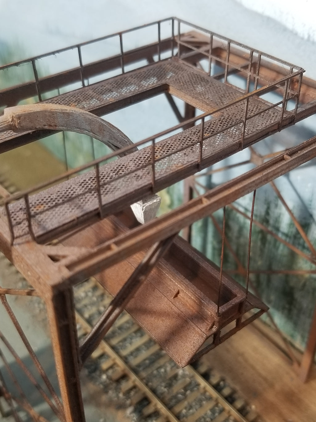 CHIP LOADER, FOR RAIL, MADE-TO-ORDER, HO SCALE