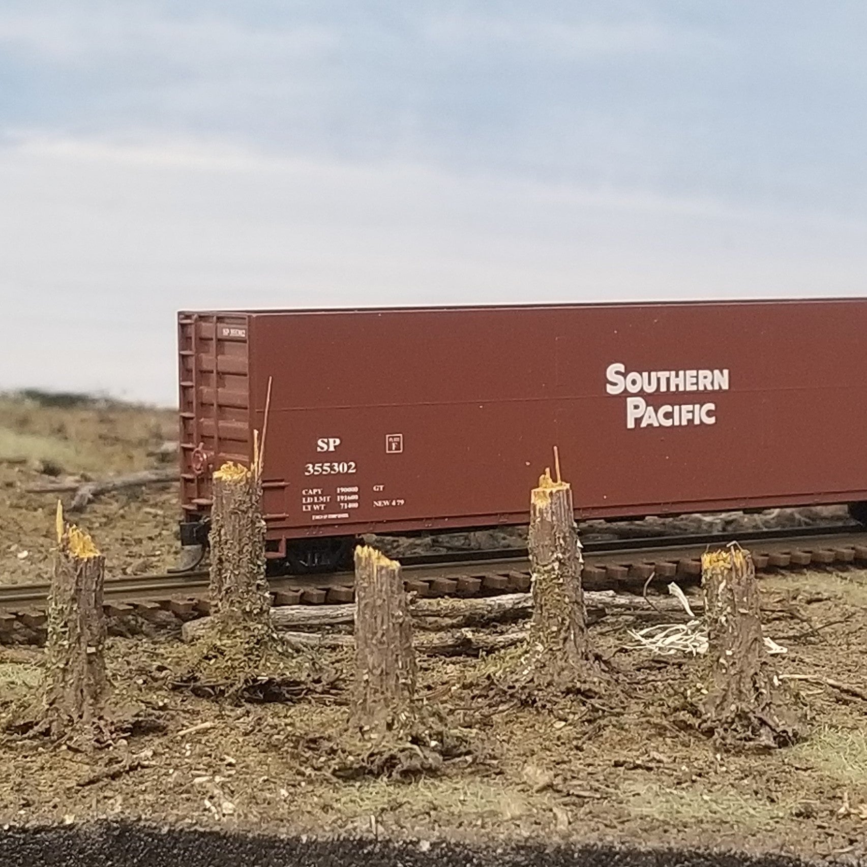 Stumps for N-Scale