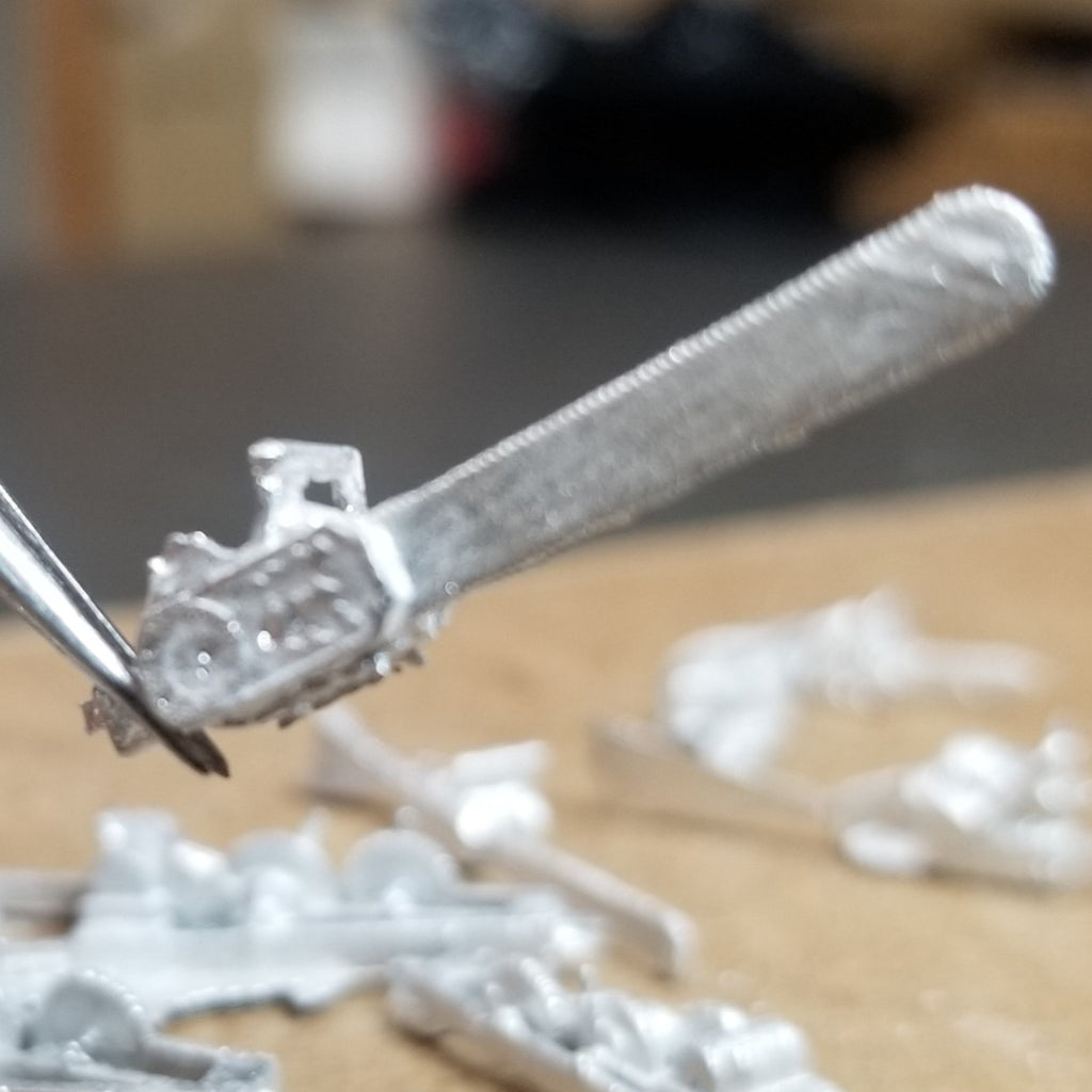 Chainsaws Assortment, HO, UNPAINTED