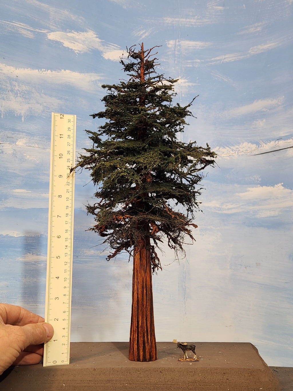 Redwood Tree 16 Inch