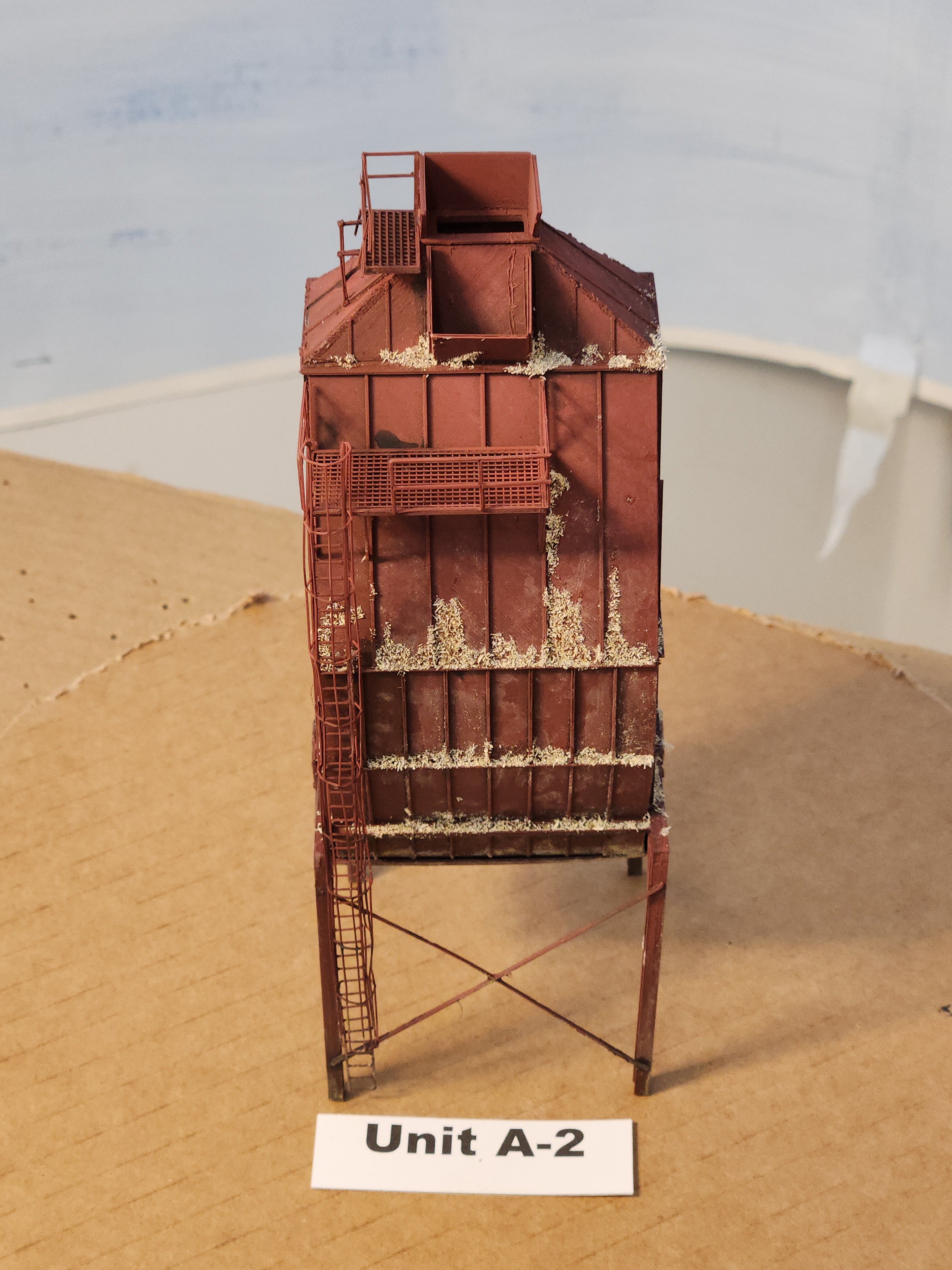 1:87 scale model wood chip storage bin conveyor side, aerial view, unit A-2, model building by Roger Rasmussen, Coastman's Scenic Products, CSP LLC Port Orford, Oregon USA