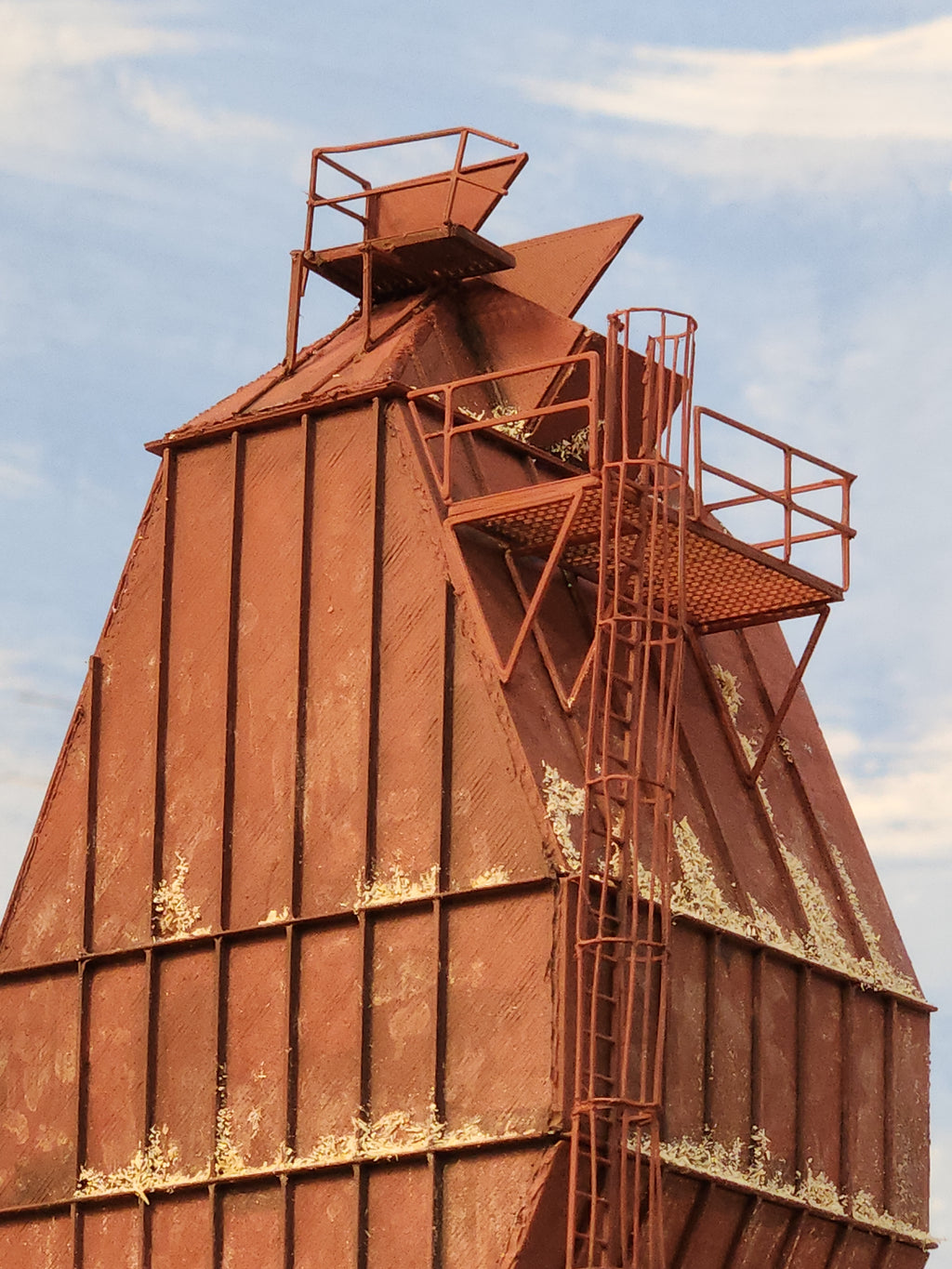 Image 6 of 1:87 scale model wood chip storage bin, Unit A-2, model building by Roger Rasmussen, Coastman's Scenic Products, CSP LLC Port Orford, Oregon USA