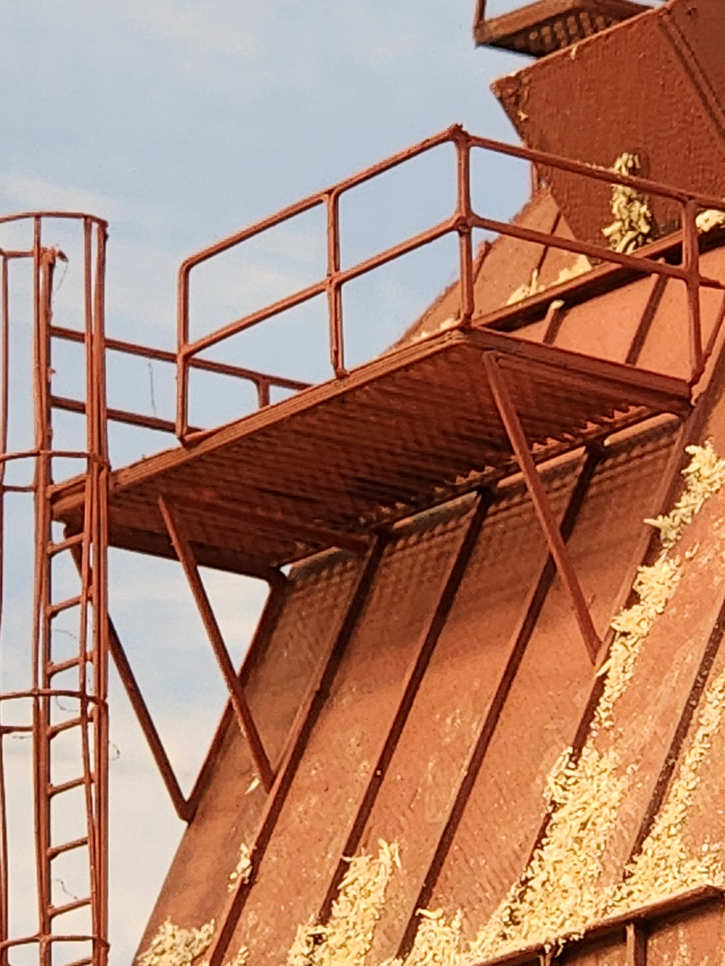 Image 9 grid walkway of 1:87 scale model wood chip storage bin, Unit A-2, model building by Roger Rasmussen, Coastman's Scenic Products, CSP LLC Port Orford, Oregon USA