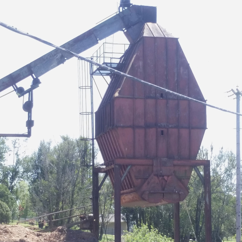 Prototype wood chip storage bin located in Oregon, USA with conveyor belt used as reference to construct 1:87 model by Roger Rasmussen, Coastman's Scenic Products, CSP LLC Port Orford, Oregon USA